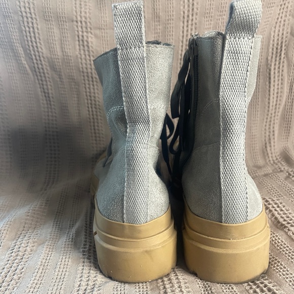 Treasure & Bond Raegin Platform Boot - Picture 4 of 5